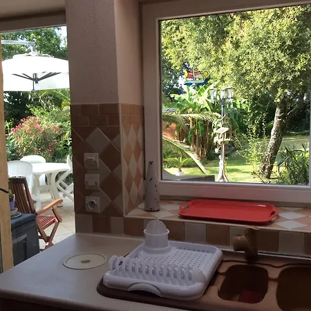 Chaumiere Authentique *